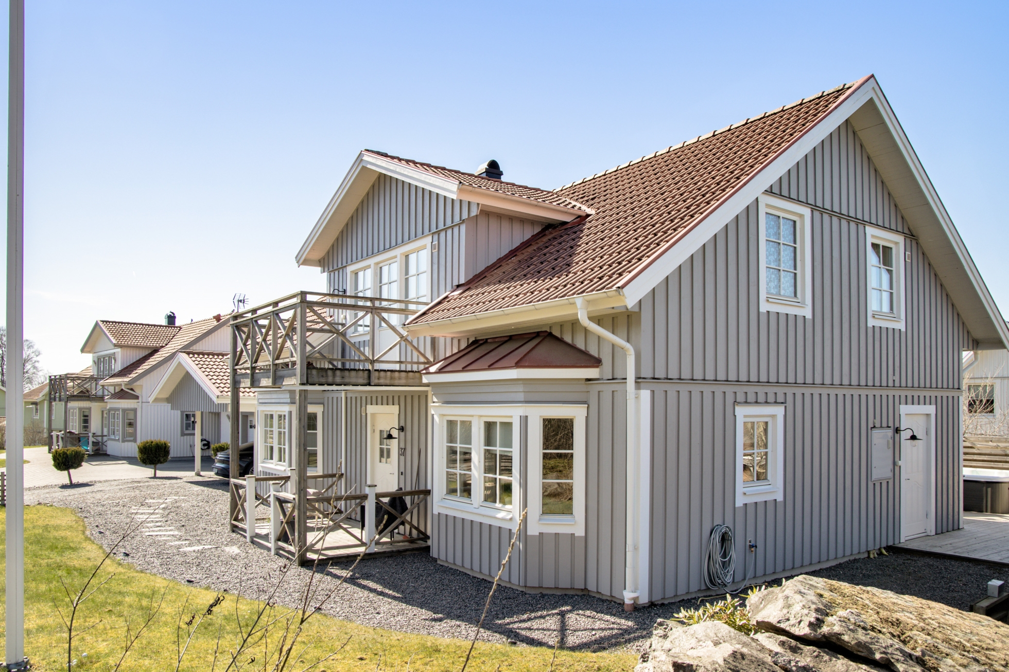 Exklusiv villa i Älvängen med utsikt!
