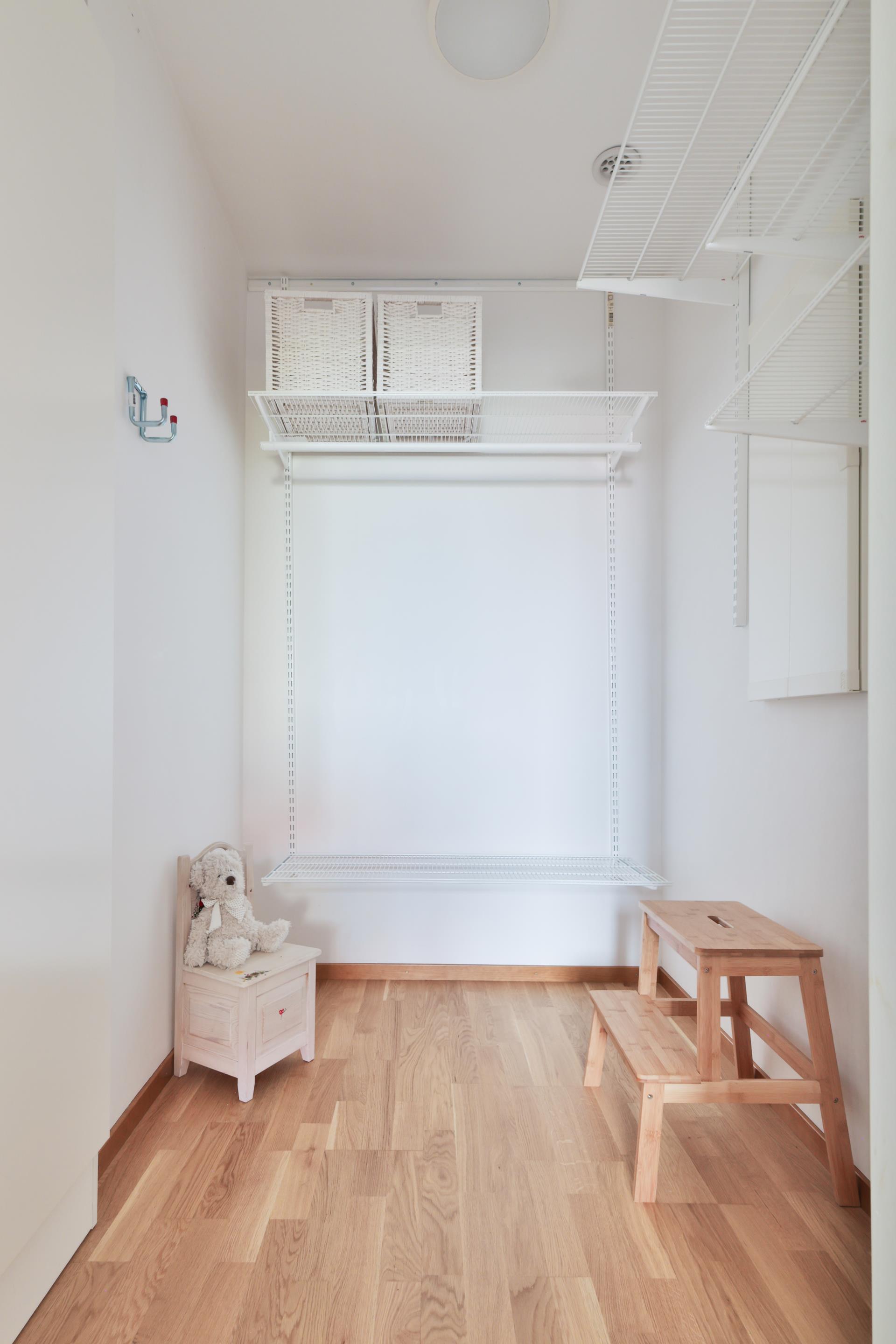 Modern och ljus 3:a med stor uteplats i Amhult