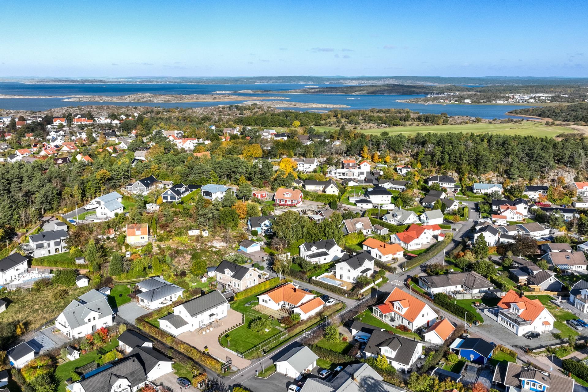 Topprenoverat kedjehus i centrala Torslanda