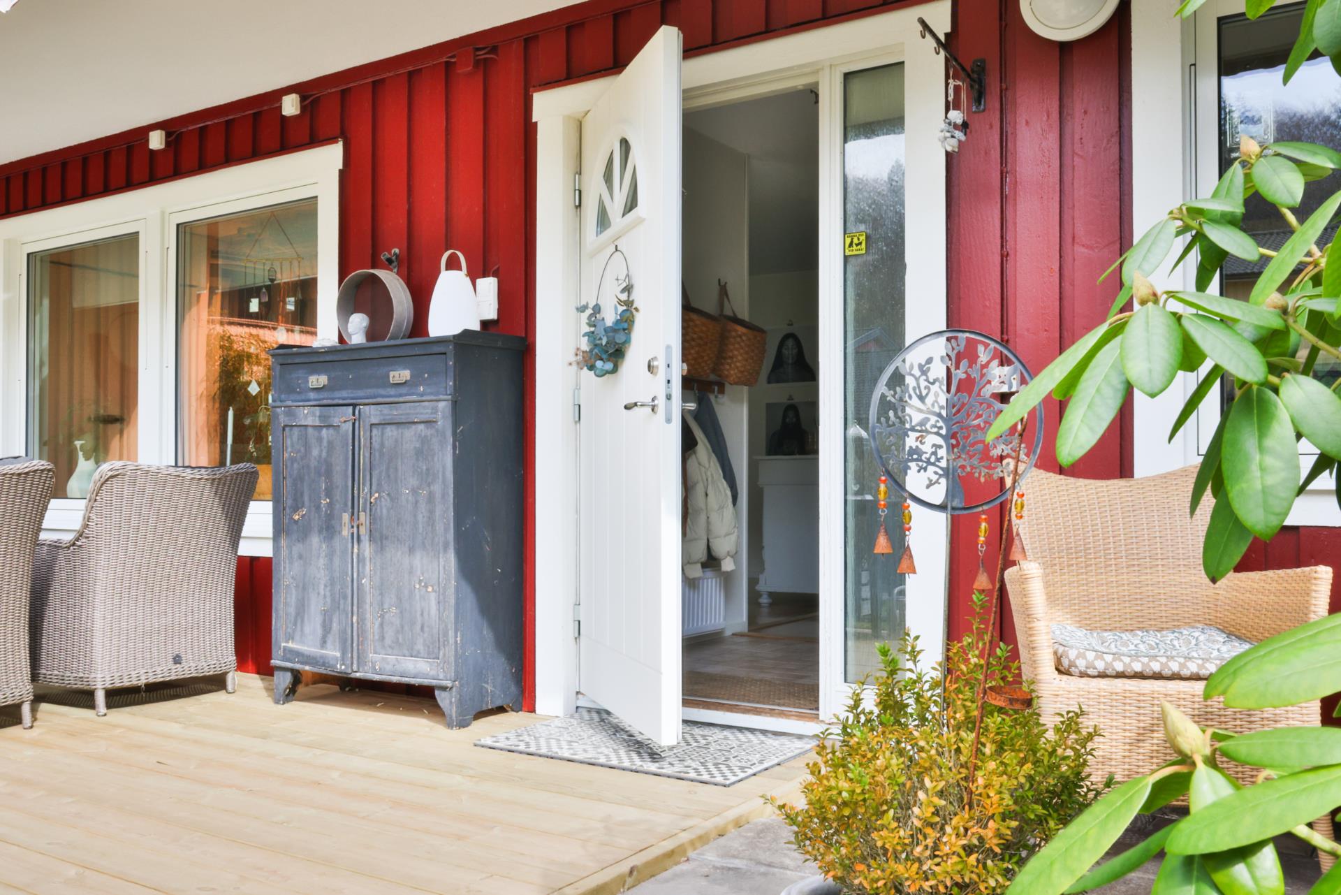 5:a med radhuskänsla och egen trädgård i en bra förening!