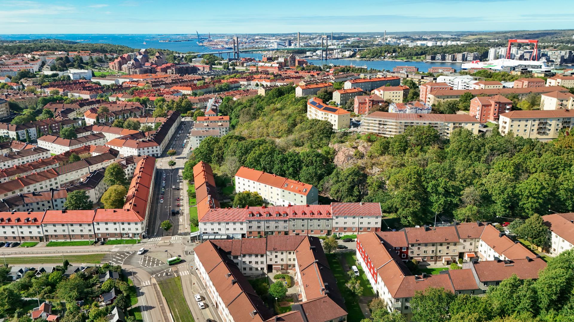 Charmig och ljus 2:a i Majorna med en grönskande innergård