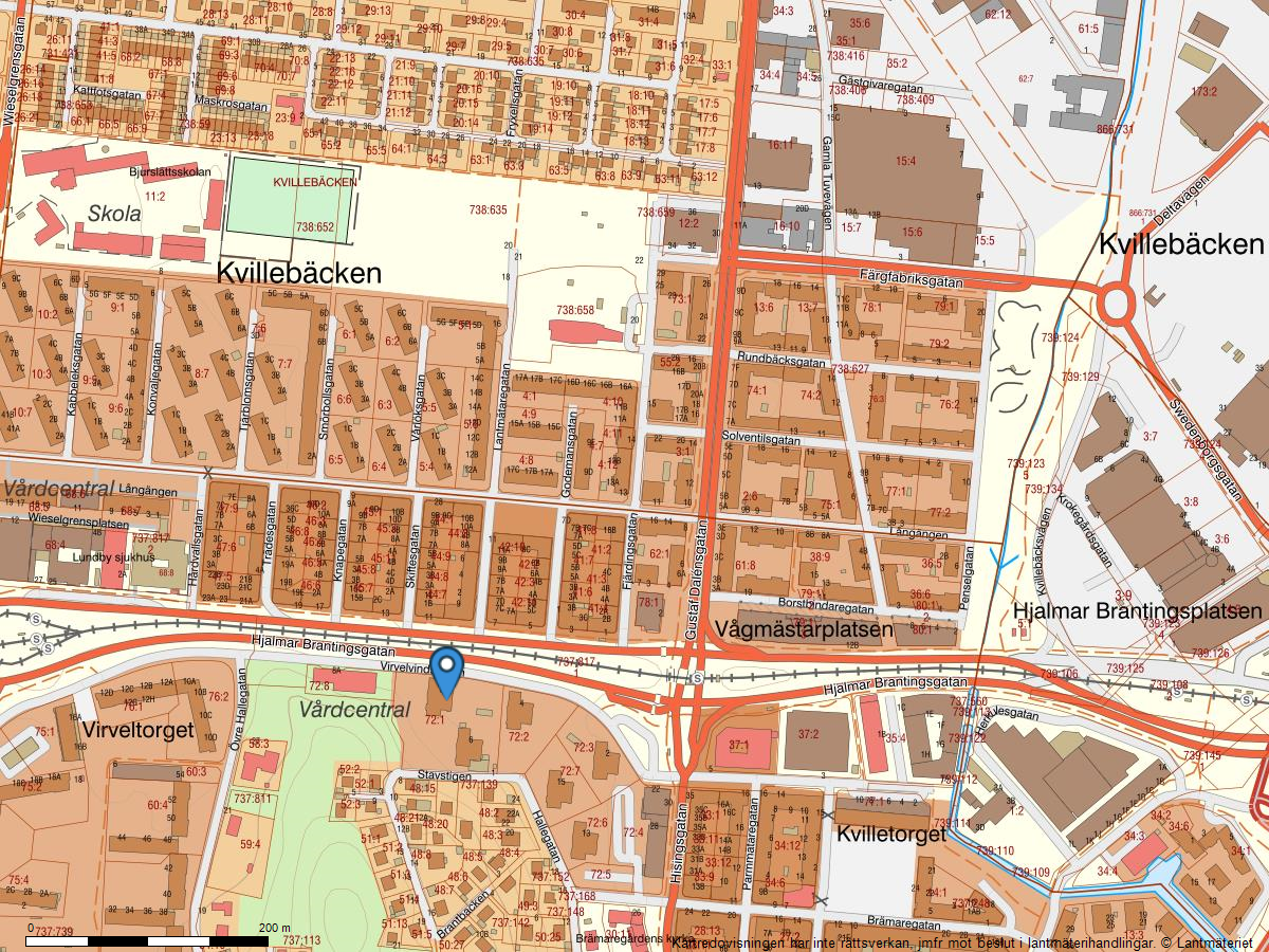 Modernt renoverad 3:a med unik planlösning och inglasad balkong på Centrala hisingen